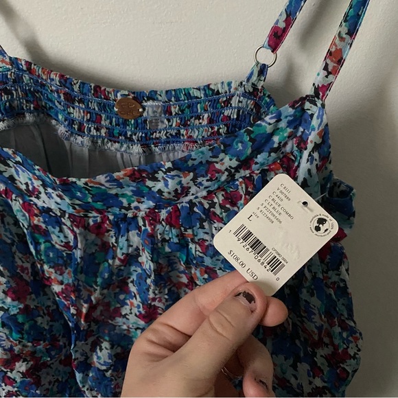 Free People One Talia Tunic Blouse Tiered Ruffle Boho Floral Top size Large - Picture 16 of 16